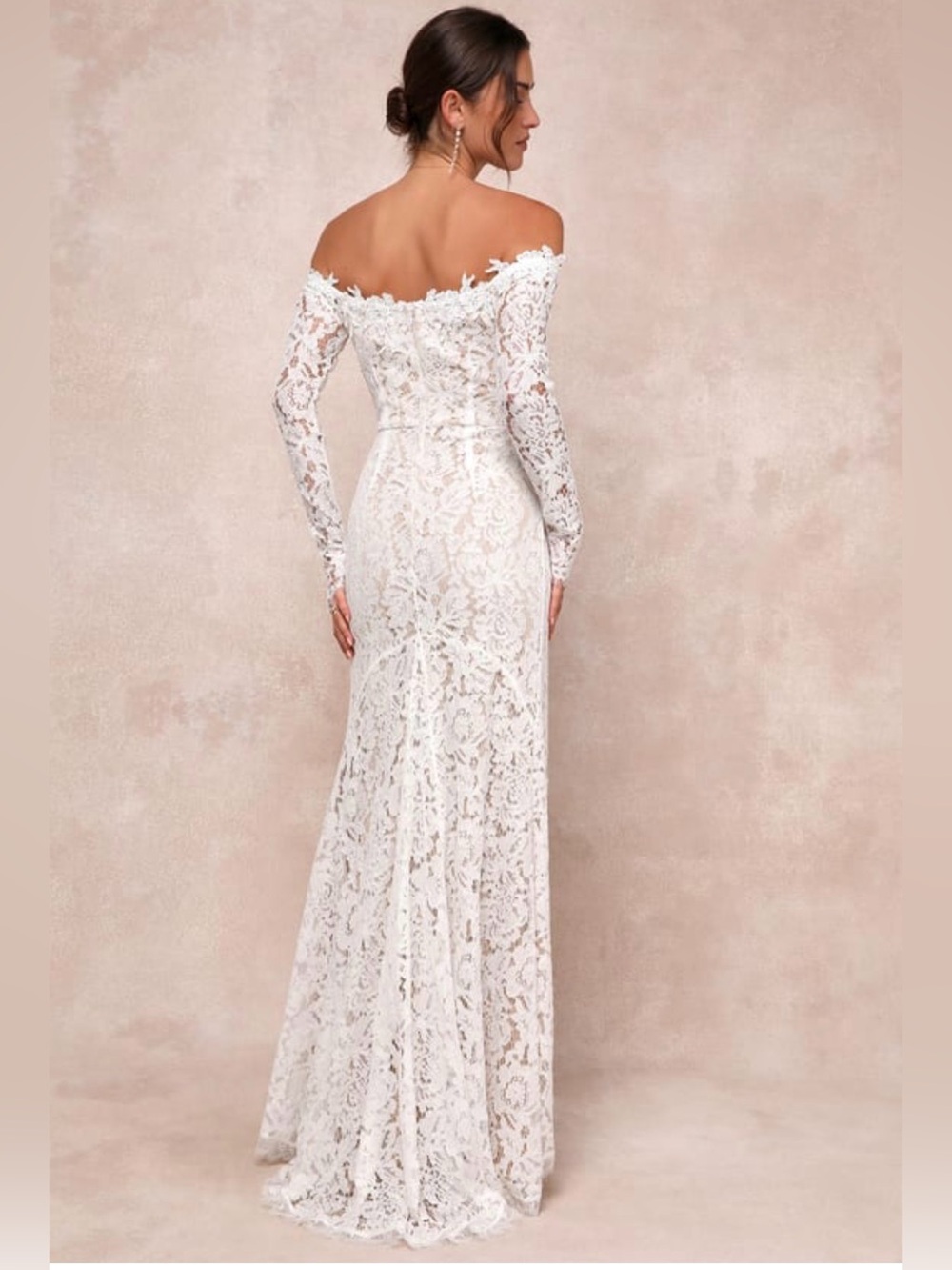 Lulu's White Off-the-Shoulder Lace Long Sleeve Wedding Dress Small Hailey Bieber - Picture 2 of 10